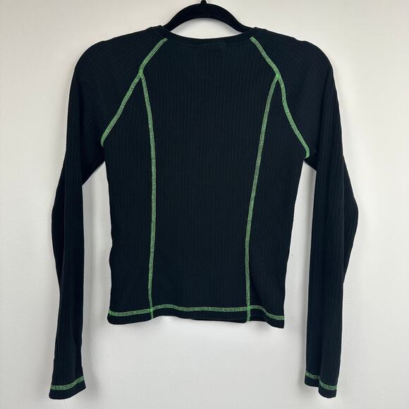 Nike Womens Crewneck Long Sleeve Swoosh Logo Contrast Black/Green Shirt Small - Picture 2 of 10
